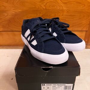 NWT! Adidas Men's Navy Court TNS